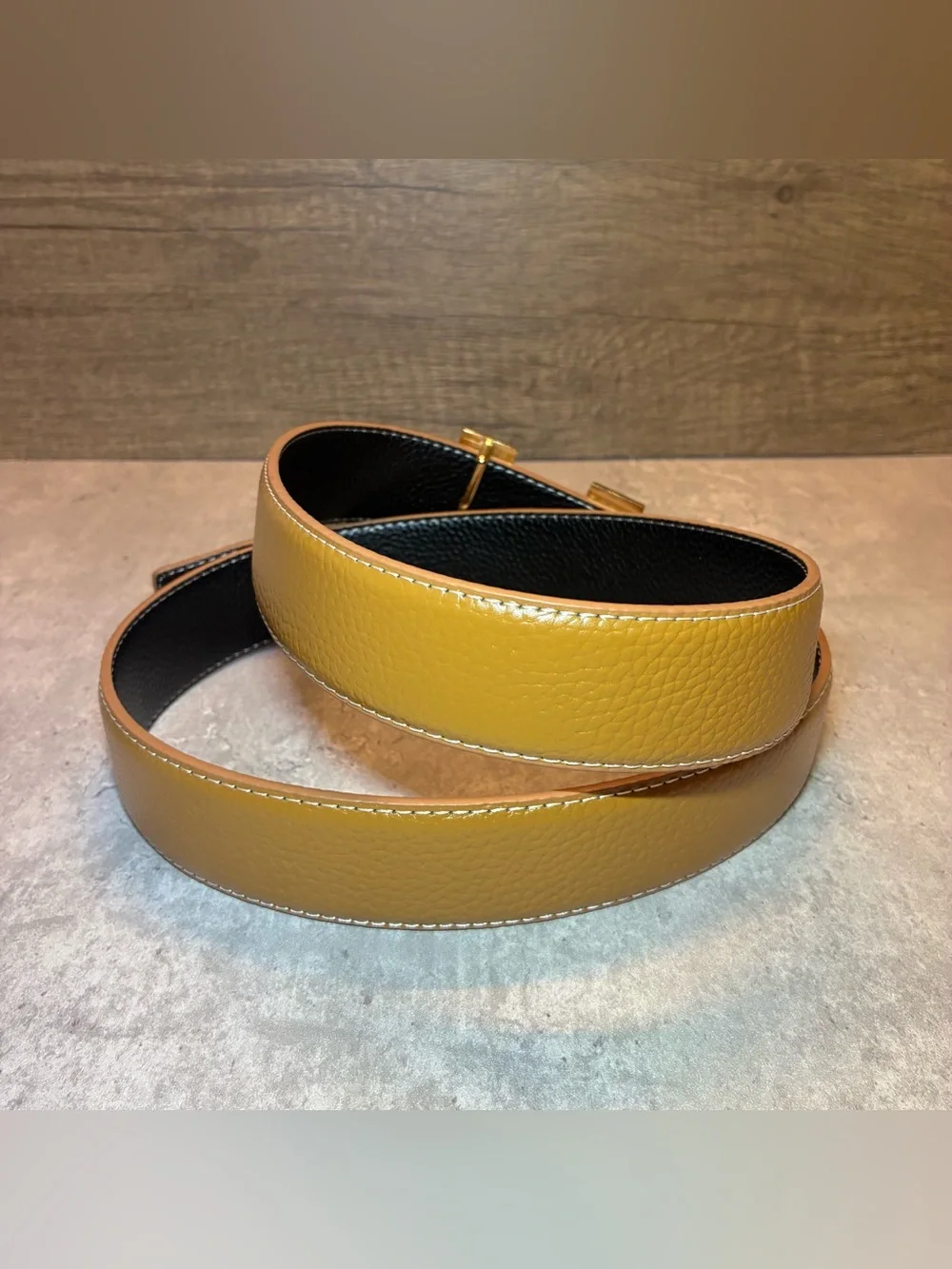Men's Reversible Leather Belt in Cognac Tan Gold Brown Metal H Buckle